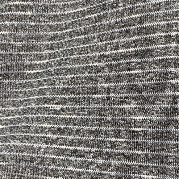 Champion Heather Gray Leggings/workout wear 3/4 length Size XXL - Picture 3 of 3